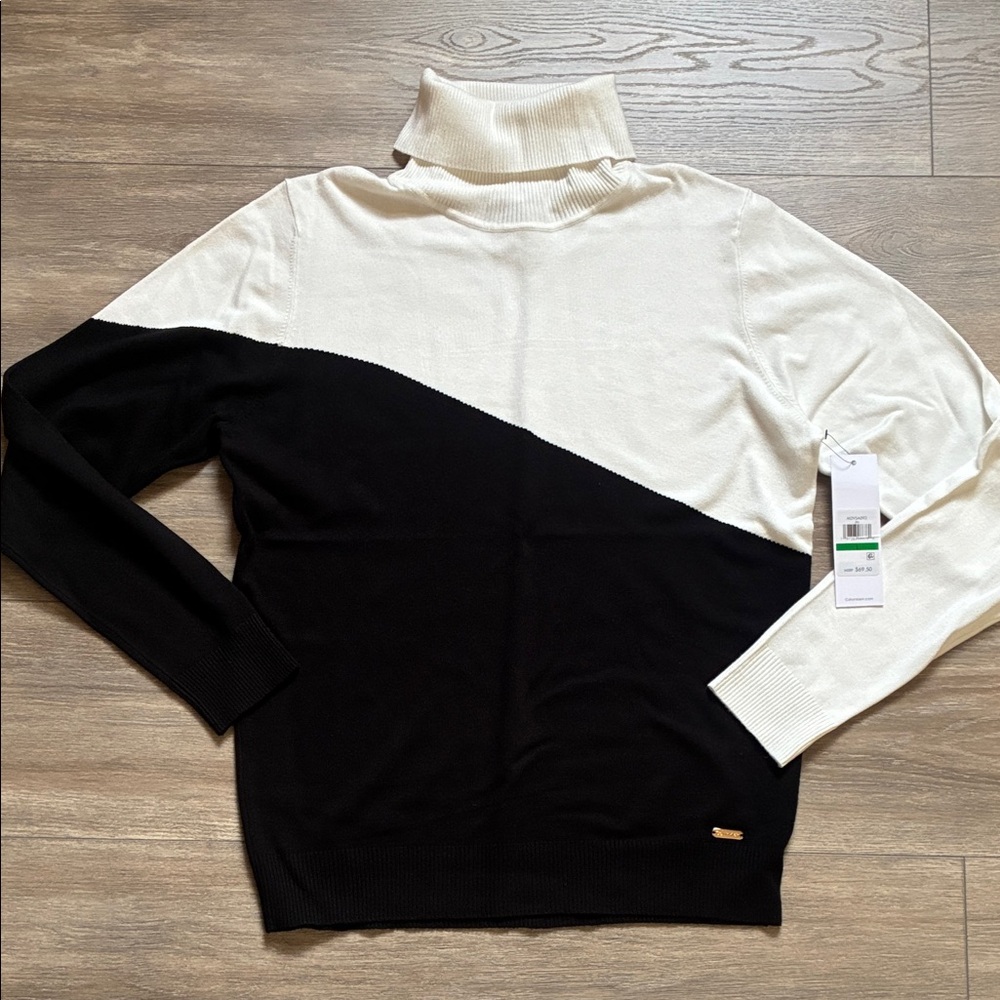 NWT Calvin Klein Colorblock Turtleneck Sweater